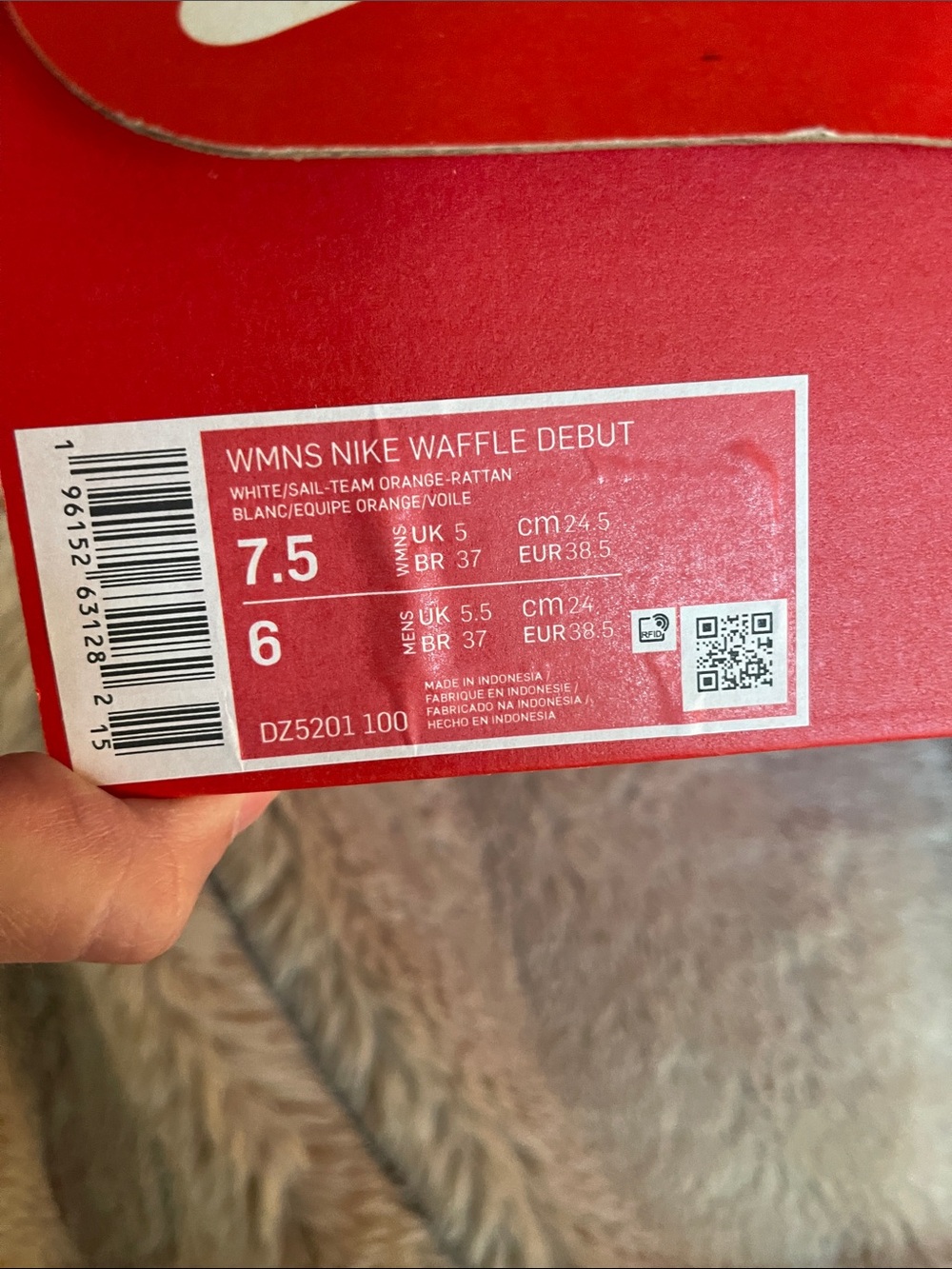 New women’s Nike waffle debut white orange and leopard- size 7.5 in box nwt - Picture 5 of 7